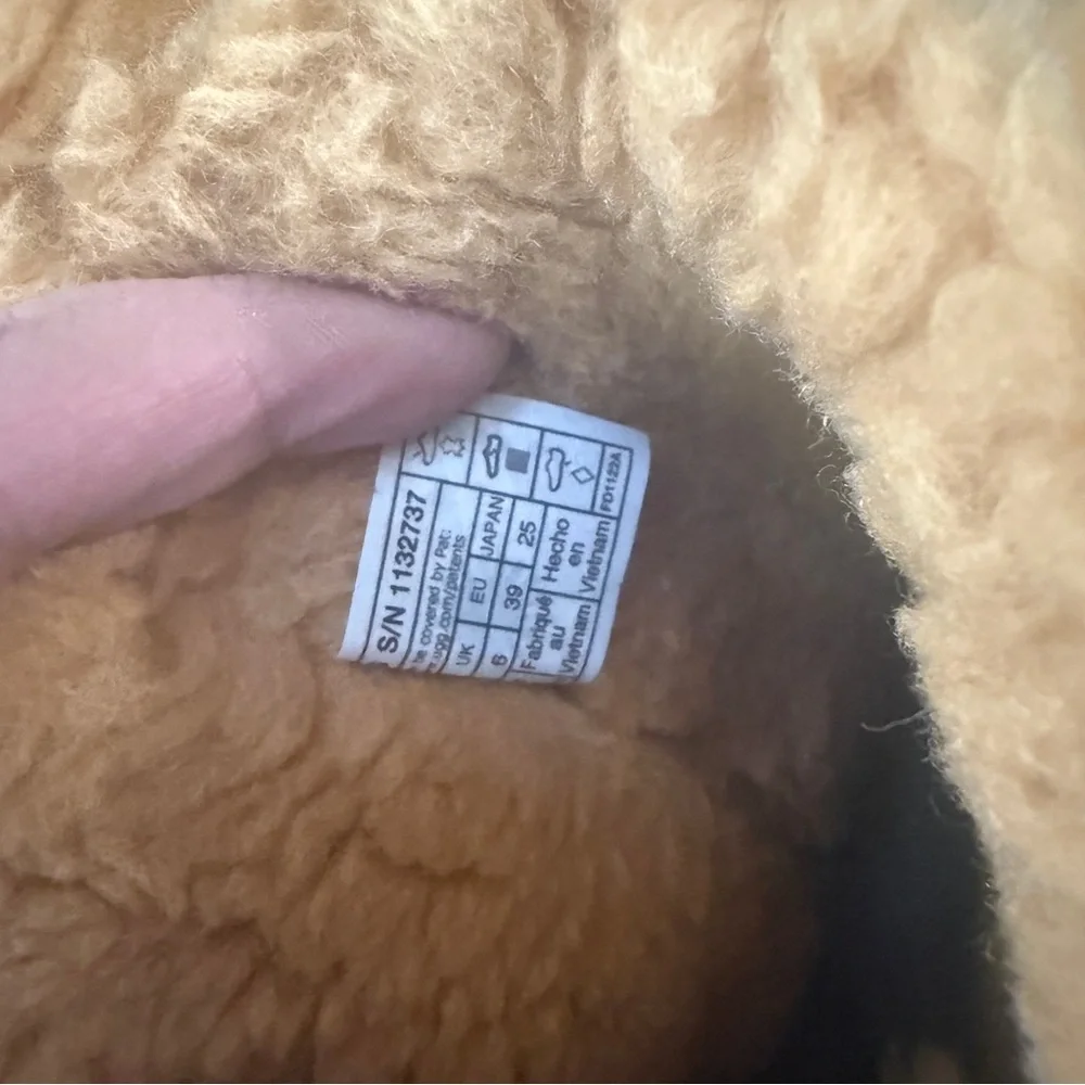 UGG BAILEY BOW RETRO SPOTS SWEET POTATO SUEDE WINTER WOMEN'S BOOTS SIZE US 8 - Picture 5 of 10